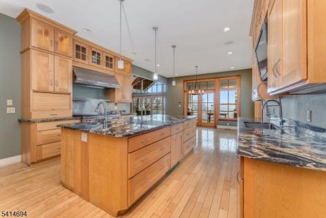 201 Lows Hollow Road Lopatcong NJ 08886