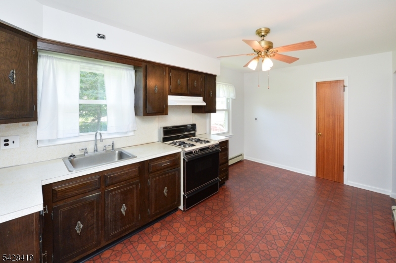 113 Stanley Court North Haledon NJ 07508