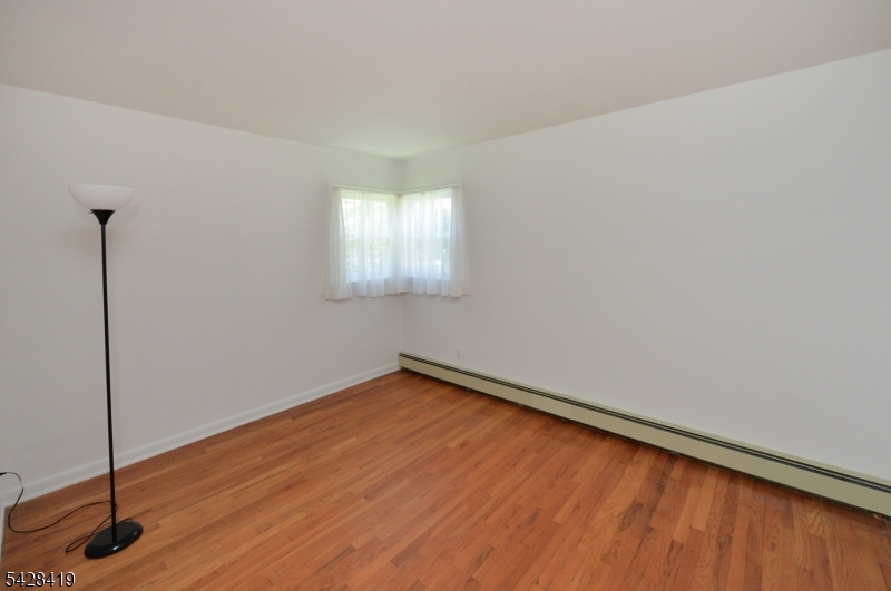 113 Stanley Court North Haledon NJ 07508