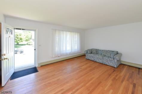 113 Stanley Court North Haledon NJ 07508
