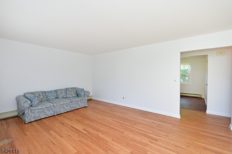 113 Stanley Court North Haledon NJ 07508