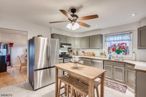 228 Oneida Place North Plainfield NJ 07060