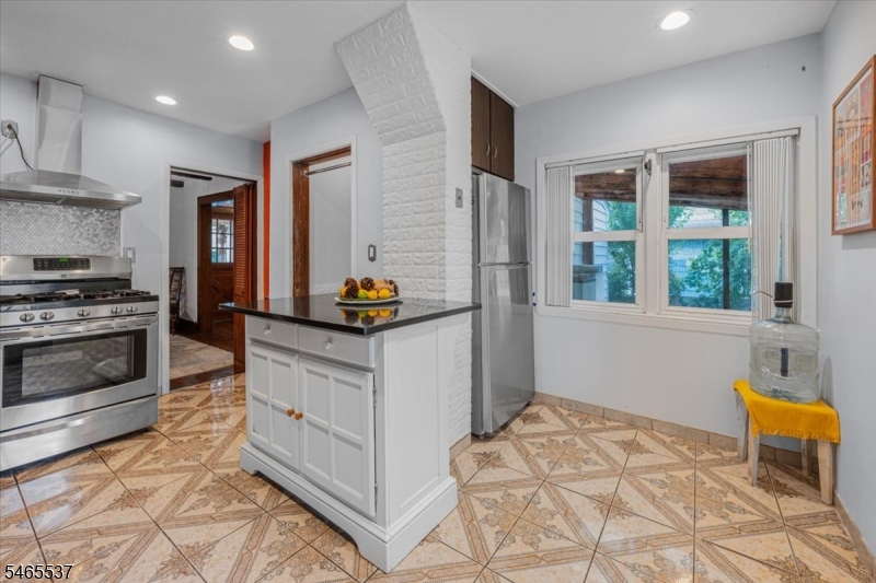 5 Smallwood Avenue Belleville NJ 07109