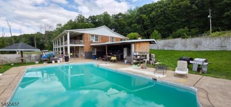 610 Jackson Valley Road Mansfield NJ 07863