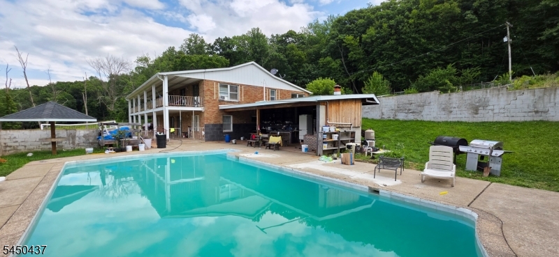 610 Jackson Valley Road Mansfield NJ 07863