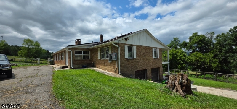 610 Jackson Valley Road Mansfield NJ 07863