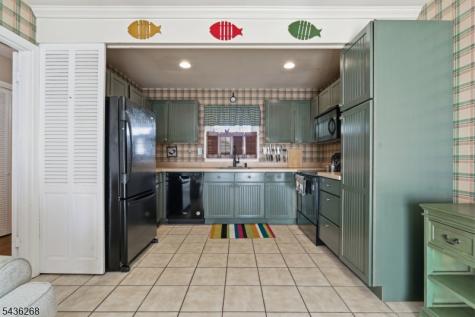 27 Summerall Road Franklin NJ 08873