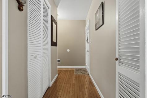 27 Summerall Road Franklin NJ 08873