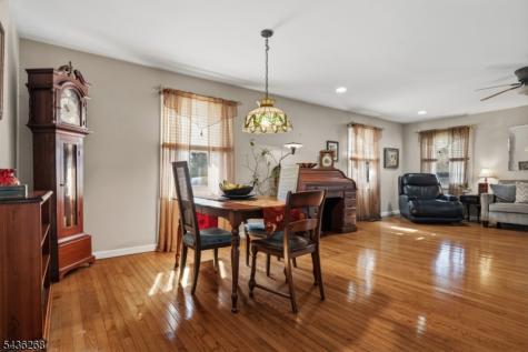 27 Summerall Road Franklin NJ 08873