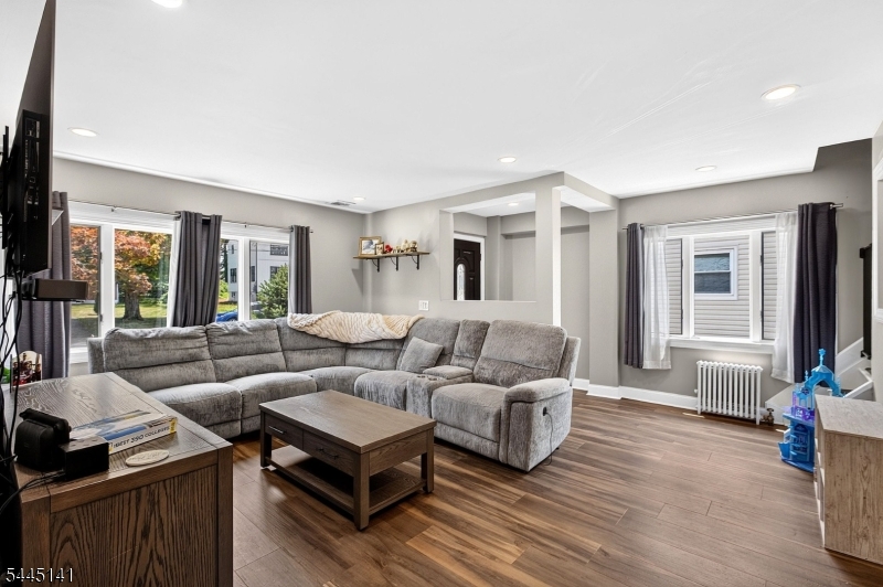 93 Gaywood Avenue Woodbridge NJ 07067