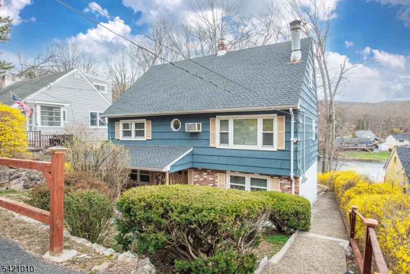 237 Skyline Lake Drive Ringwood NJ 07456