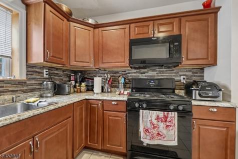 164 Freeman Avenue East Orange NJ 07018