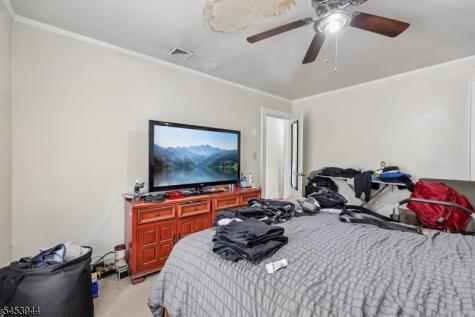 164 Freeman Avenue East Orange NJ 07018