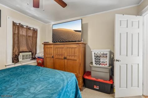 164 Freeman Avenue East Orange NJ 07018