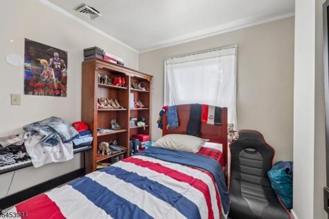 164 Freeman Avenue East Orange NJ 07018