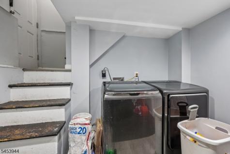 164 Freeman Avenue East Orange NJ 07018
