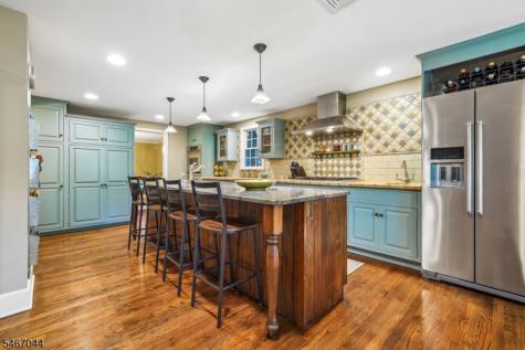 45 Wayland Drive Verona NJ 07044