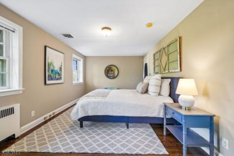 45 Wayland Drive Verona NJ 07044