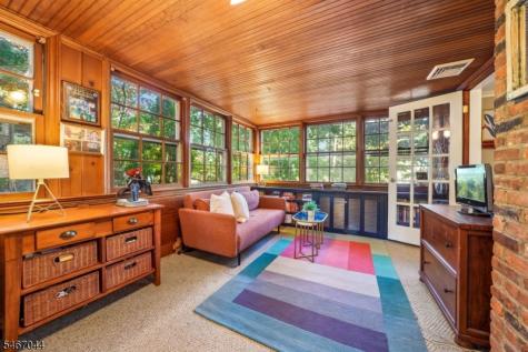45 Wayland Drive Verona NJ 07044