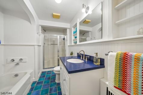 45 Wayland Drive Verona NJ 07044
