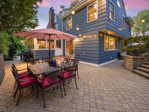 45 Wayland Drive Verona NJ 07044