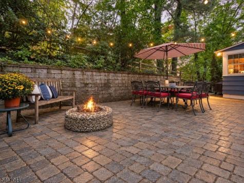 45 Wayland Drive Verona NJ 07044