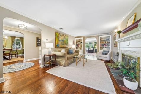 45 Wayland Drive Verona NJ 07044