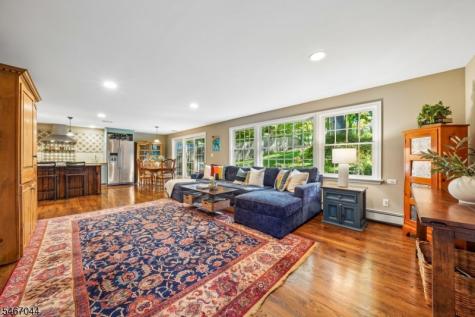 45 Wayland Drive Verona NJ 07044