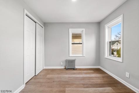 320 Lee Place Plainfield NJ 07063