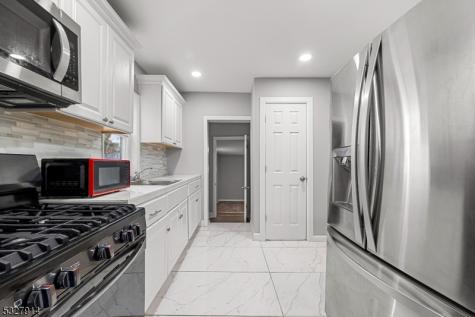 320 Lee Place Plainfield NJ 07063
