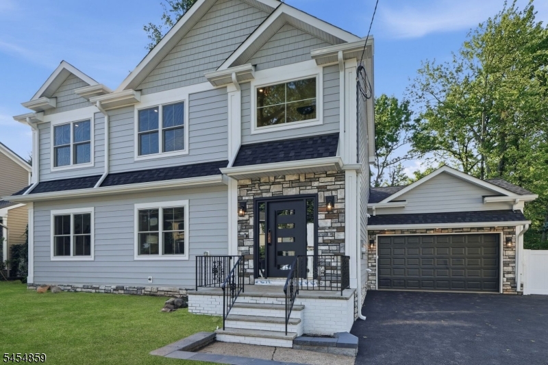 17 Blake Drive Clark NJ 07066