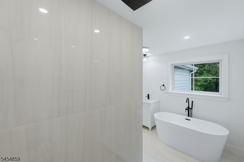 17 Blake Drive Clark NJ 07066
