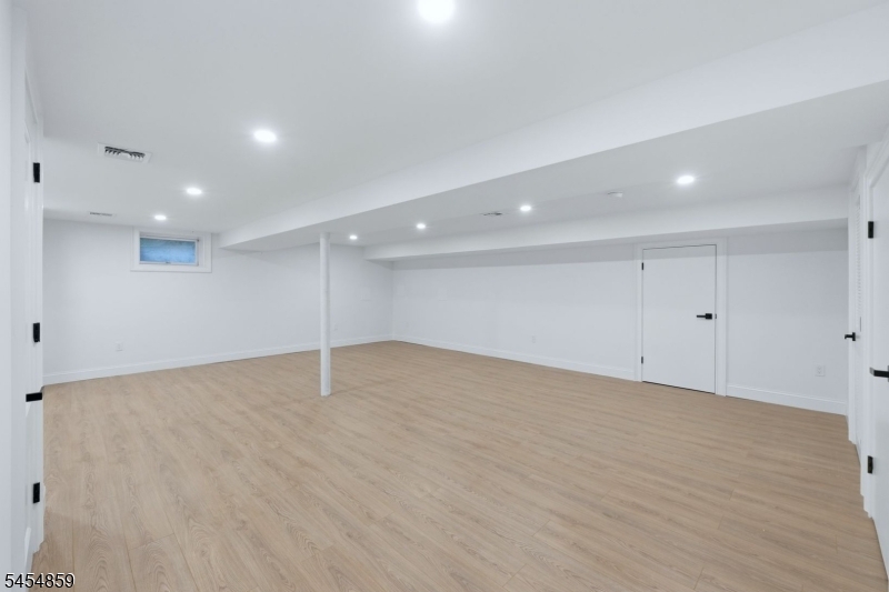 17 Blake Drive Clark NJ 07066