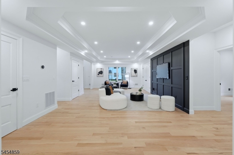 17 Blake Drive Clark NJ 07066