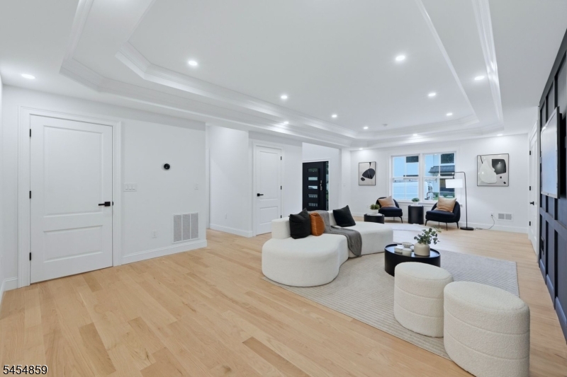 17 Blake Drive Clark NJ 07066