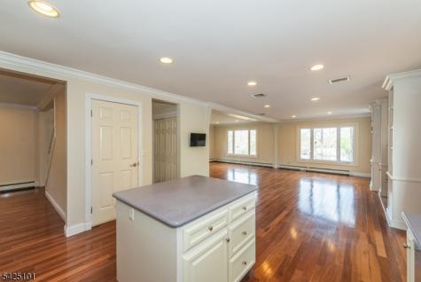 7 Fernwood Trail Mountain Lakes NJ 07046