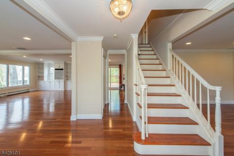 7 Fernwood Trail Mountain Lakes NJ 07046