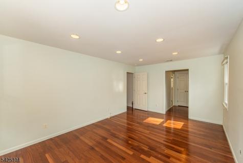 7 Fernwood Trail Mountain Lakes NJ 07046