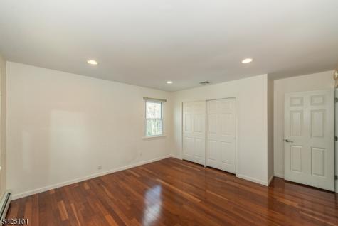 7 Fernwood Trail Mountain Lakes NJ 07046