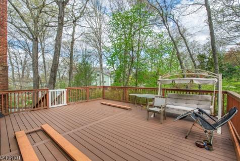 7 Fernwood Trail Mountain Lakes NJ 07046