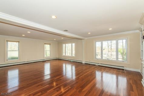 7 Fernwood Trail Mountain Lakes NJ 07046