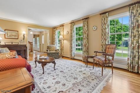 189 Old Farmers Road Washington NJ 07853