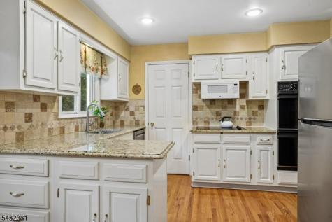 189 Old Farmers Road Washington NJ 07853