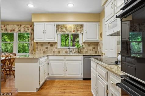 189 Old Farmers Road Washington NJ 07853
