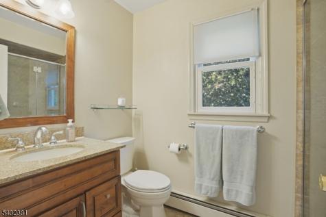 189 Old Farmers Road Washington NJ 07853