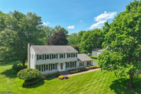 189 Old Farmers Road Washington NJ 07853