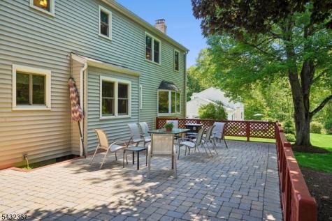 189 Old Farmers Road Washington NJ 07853