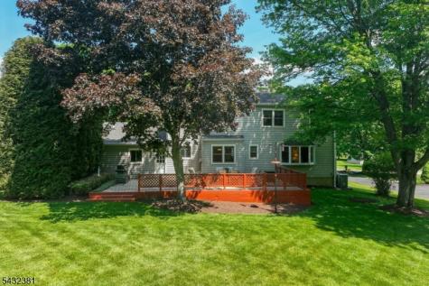 189 Old Farmers Road Washington NJ 07853