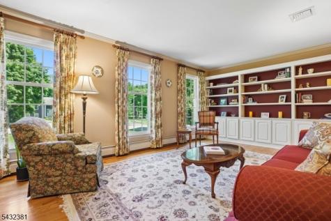 189 Old Farmers Road Washington NJ 07853