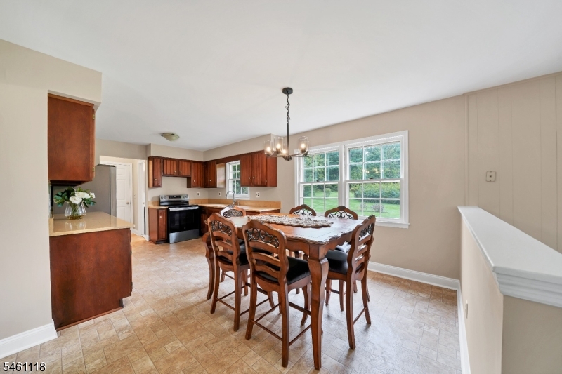 5 Fleming Court Washington NJ 07853